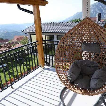 بيت ضيافة Trivista