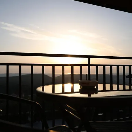 بيت ضيافة Trivista Krujë