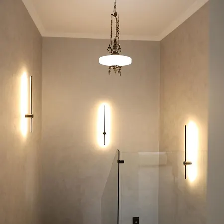 ゲストハウス Trivista Krujë